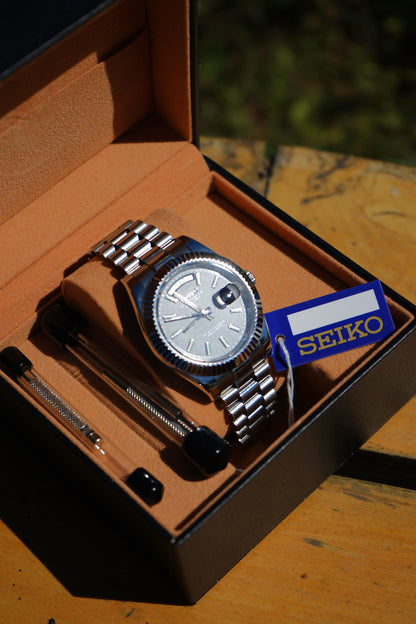 Seiko Mod Day - Date Classic Black