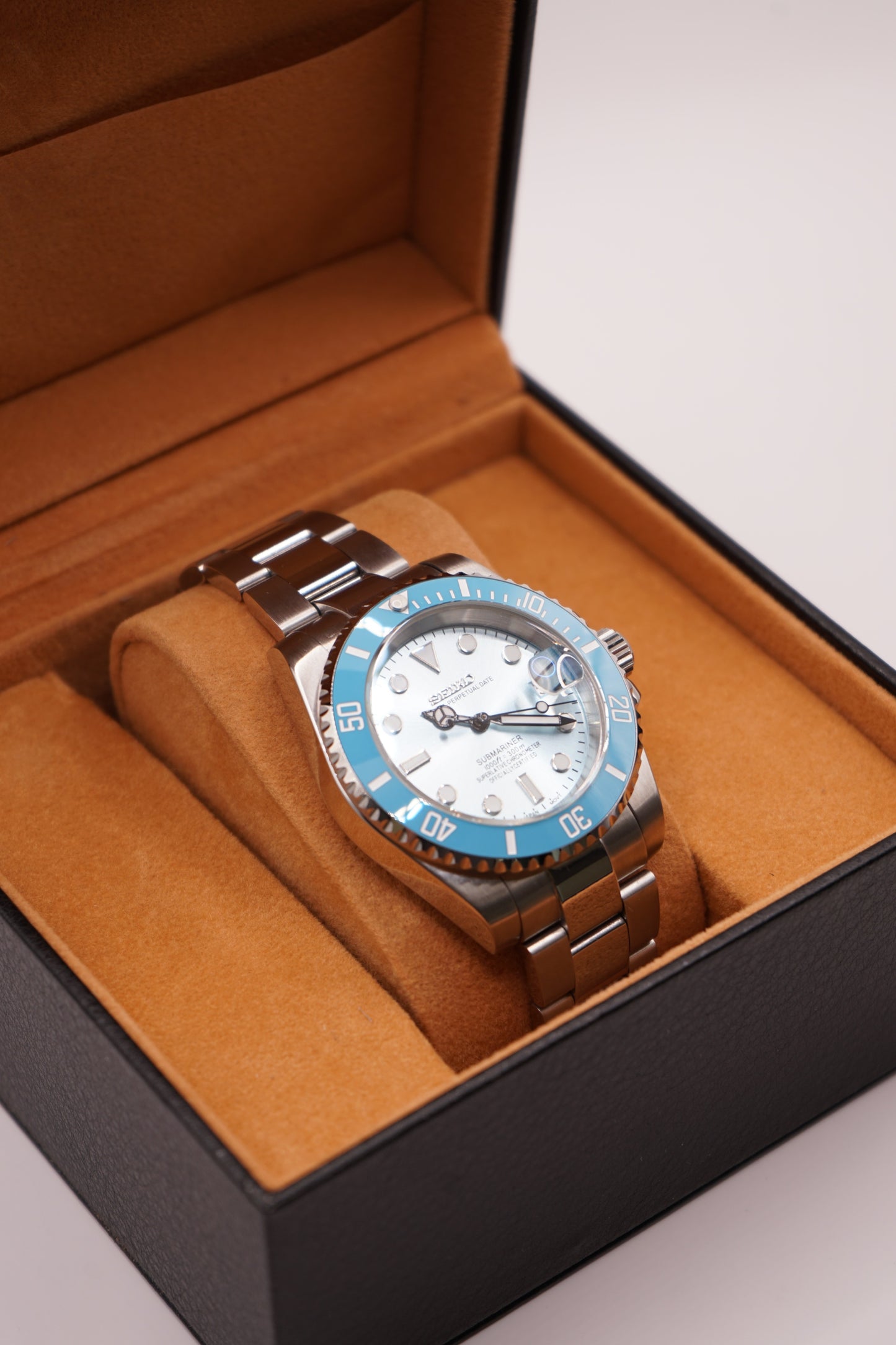 Seiko Mod Submariner Baby Blue
