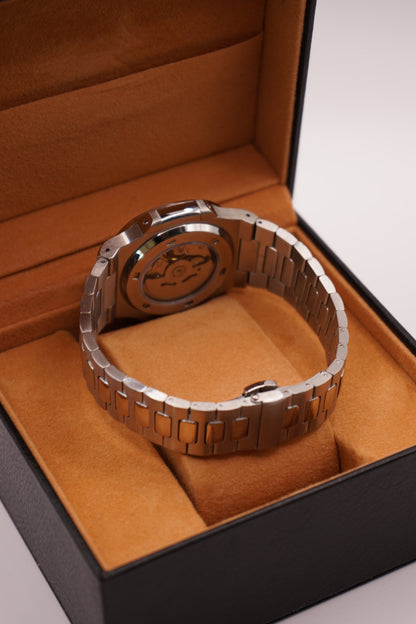 Seiko Mod Nautilus Green Open Heart