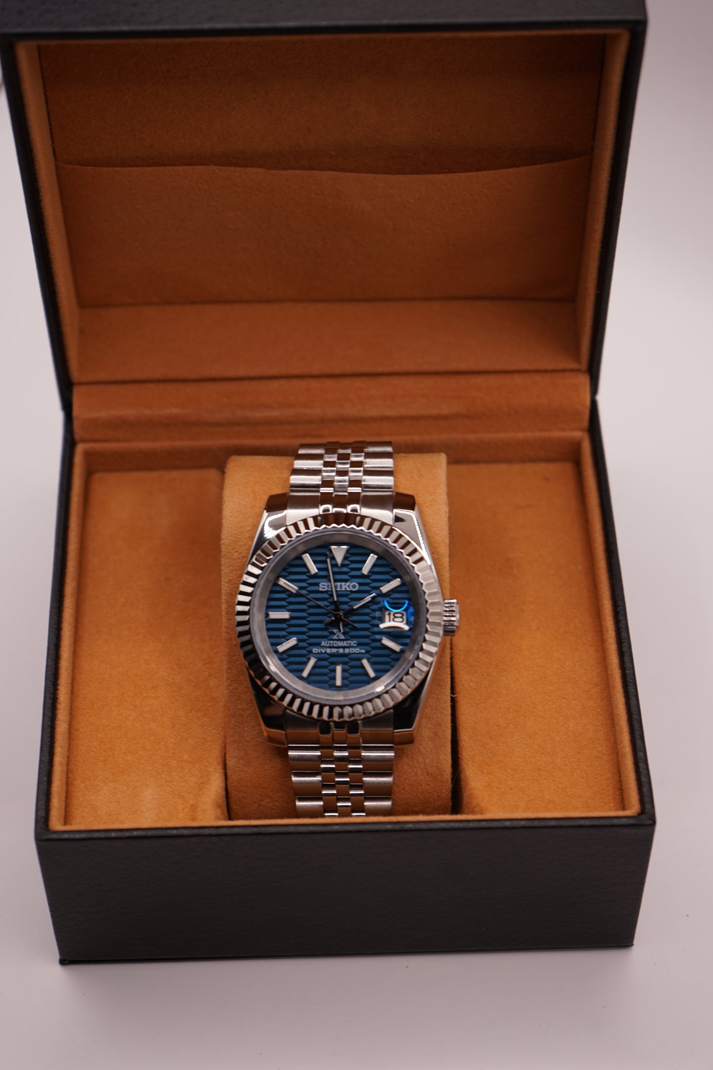 Seiko Mod Datejust Textured Blue
